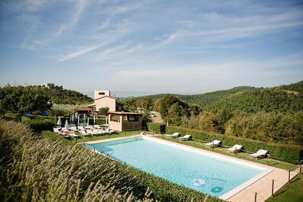 Tenuta Di Forte Sorgnano Gualdo Cattaneo Kültér fotó