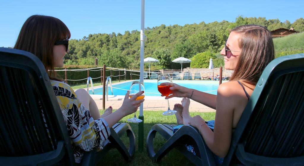 Tenuta Di Forte Sorgnano Gualdo Cattaneo Kültér fotó